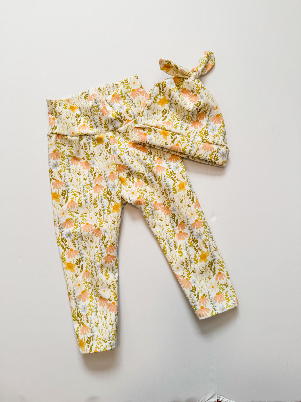Baby Girl Legging Set:  Hearts or Floral Hat & Pants gift