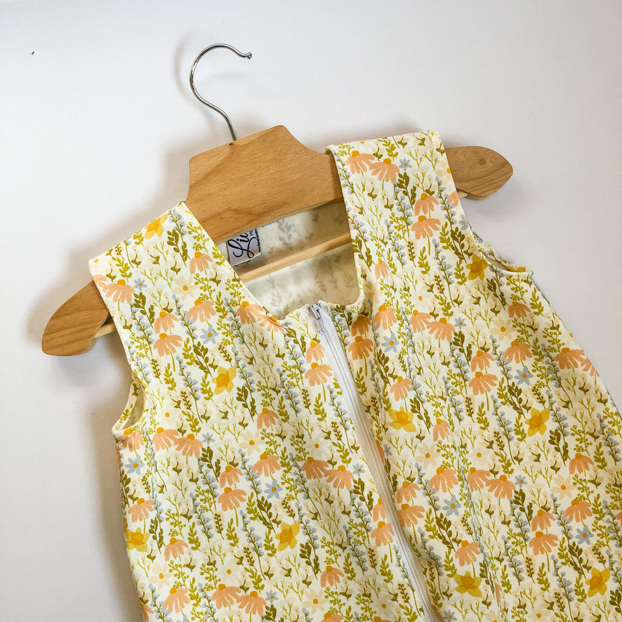 Cozy Sack: Floral Warming Sack, Knit